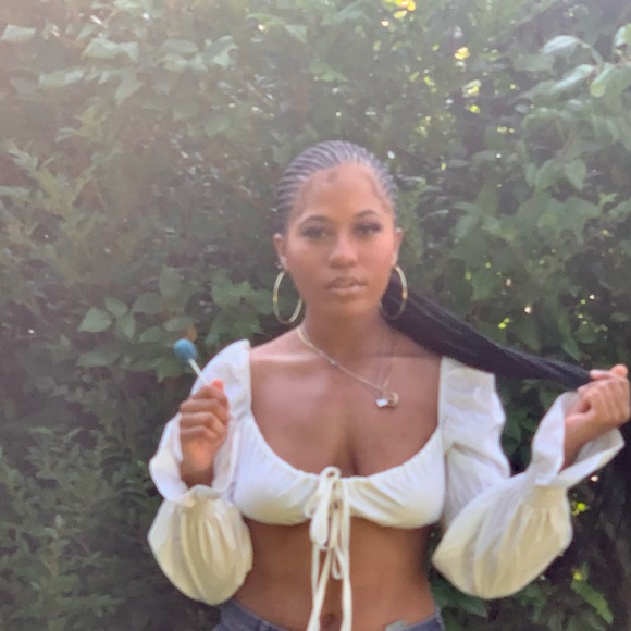 Meet your Posher, Chaella - Picture 1 of 1